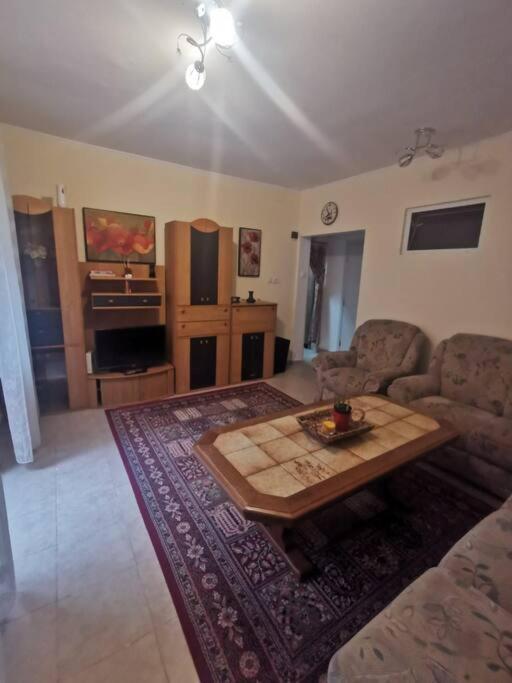 Tth Apartament Apartment Timisoara Ngoại thất bức ảnh